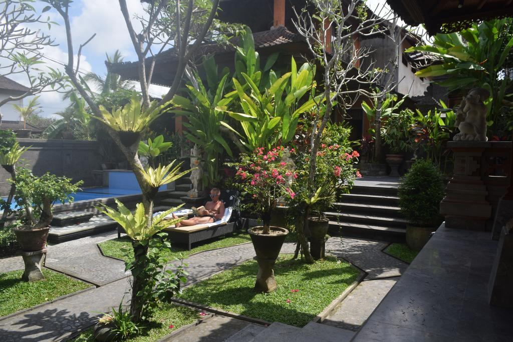 Aura Bisma Hotel Ubud Exterior foto